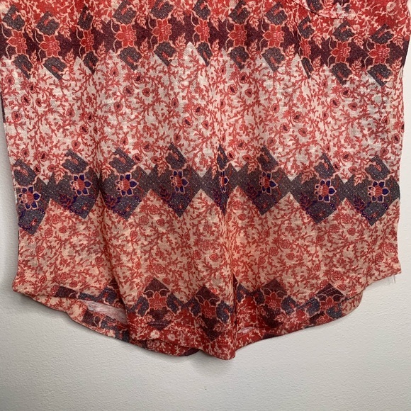 Kate & Sam Short Sleeve V Neck Sheer T-Shirt - Picture 3 of 11